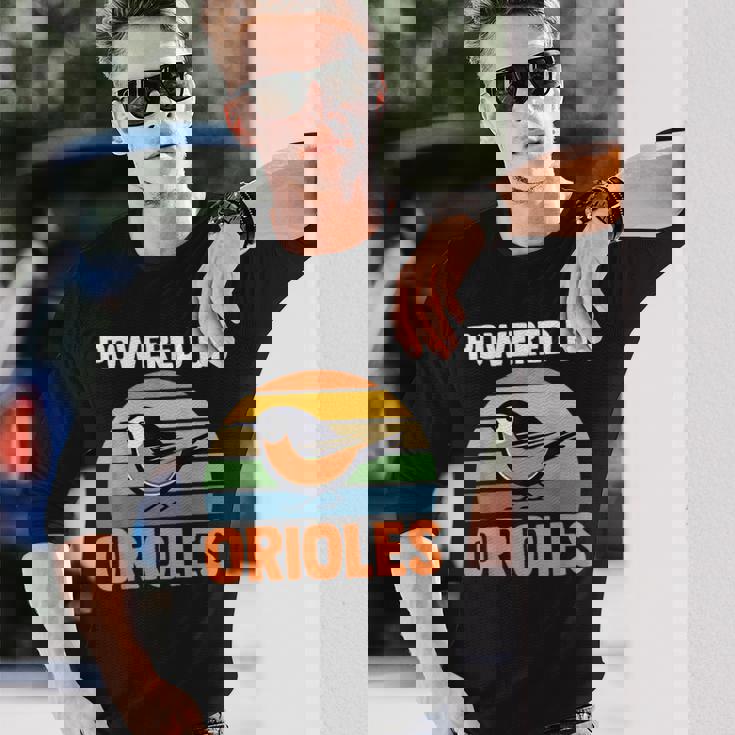 パワード・バイ・オリオールズ 長袖Tシャツ 彼への贈り物