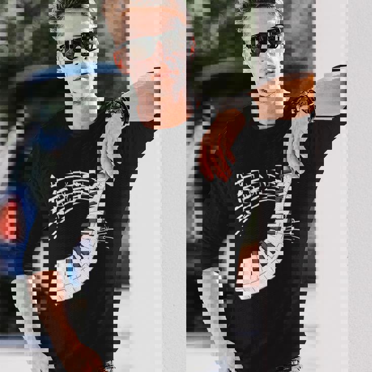 ピアノの鍵盤・音符・楽器ピアノ 長袖Tシャツ 彼への贈り物