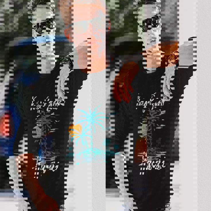 ファミリーバケーション レトロ サンセット ハワイ ポイプー ビーチ 長袖Tシャツ 彼への贈り物