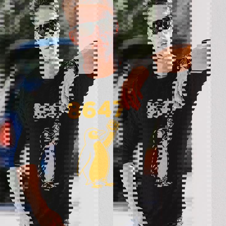 フィストペンギン-ウィースタンドウィズペンギン-ファニー8647 長袖Tシャツ 彼への贈り物