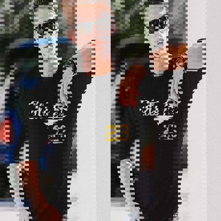 フェルナンド・タティスjrヴィンテージゲームデー 長袖Tシャツ 彼への贈り物