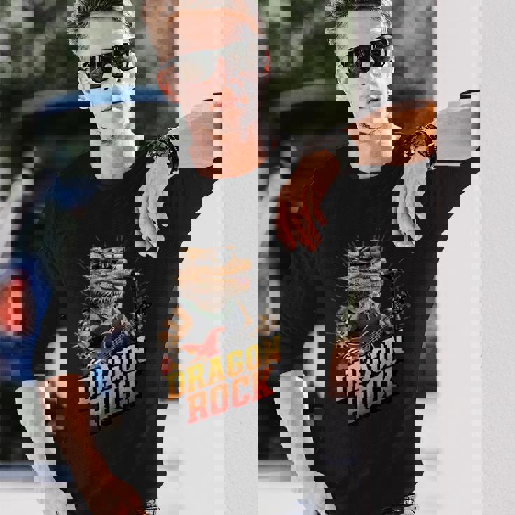 フトアゴヒゲトカゲの岩、フトアゴヒゲトカゲ、ロッカー、ギターマイク 長袖Tシャツ 彼への贈り物