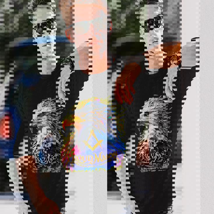 フリーメイソンs&C「マイティカラーイーグル」と書かれたフリーメイソンのシンボル。 長袖Tシャツ 彼への贈り物