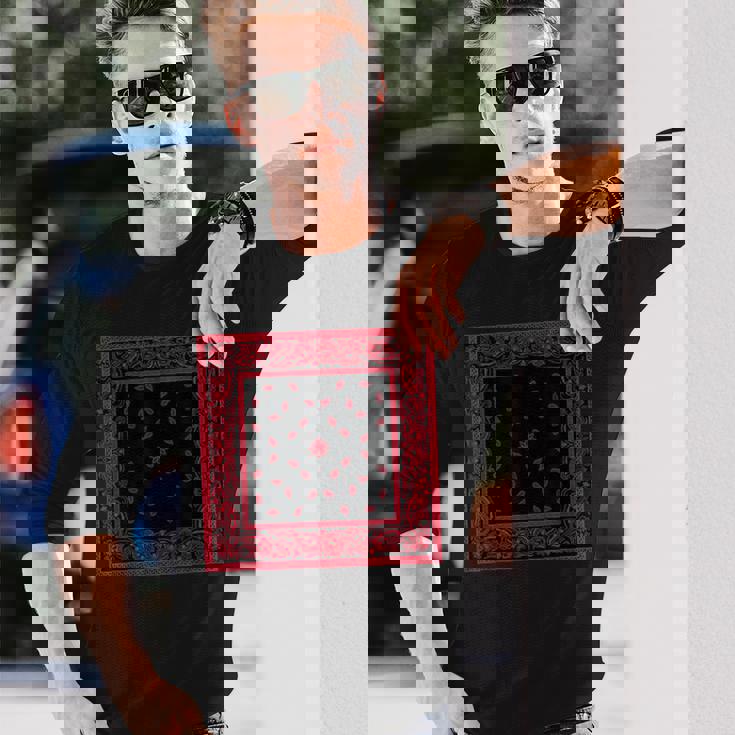 メンズ ブラックレッドバンダナプリントtシャツ ペイズリー柄 レッドラグ 長袖Tシャツ 彼への贈り物