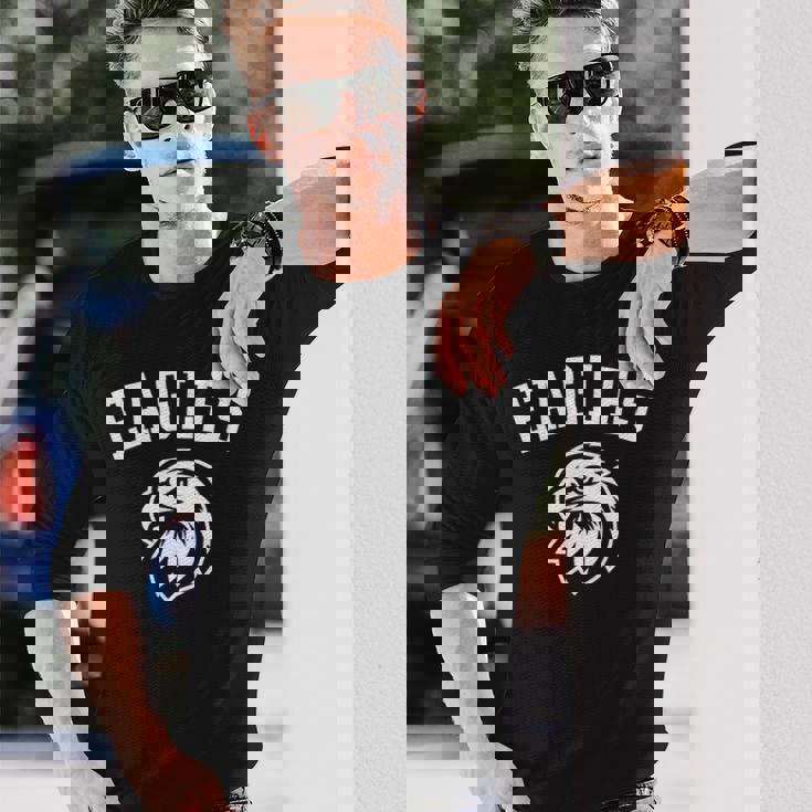 プレーヤーとファンのためのイーグルスマスコット 長袖Tシャツ 彼への贈り物