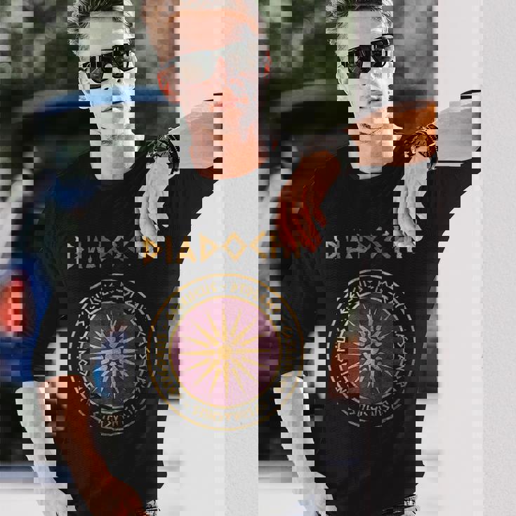 ヘレニズム後継王国のディアドコイ戦争 長袖Tシャツ 彼への贈り物