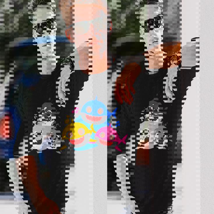 ベイビーシャーク・パパとママとサメなぞく・プレゼント・キッズ・メンズ・ウーマン家族系 長袖Tシャツ 彼への贈り物