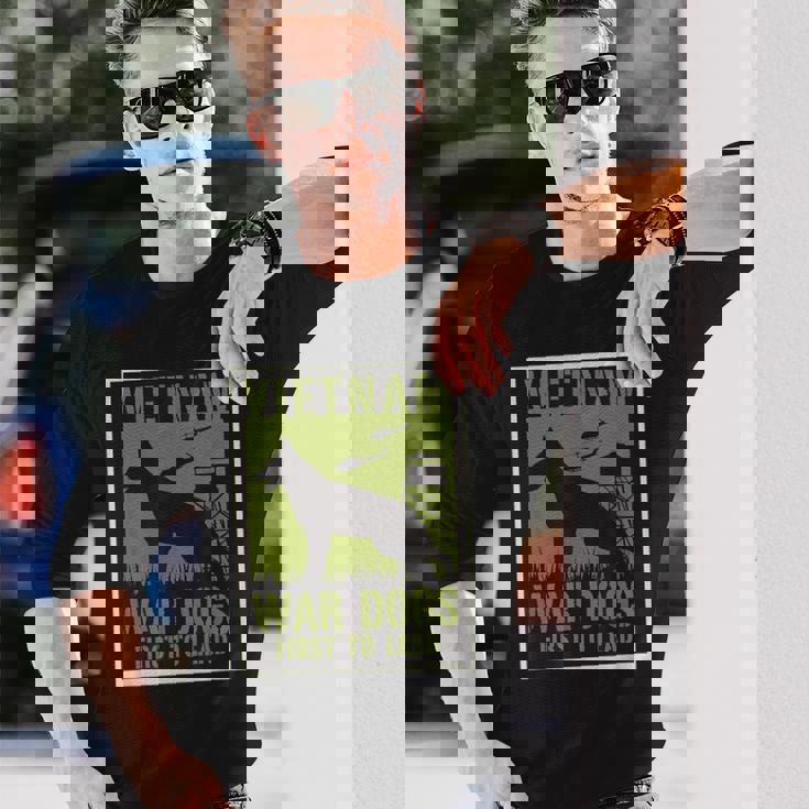 ベトナム戦争犬 長袖Tシャツ 彼への贈り物