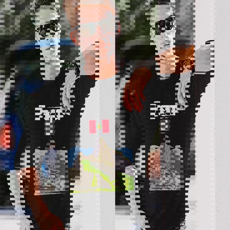 ペルー お土産 インカ マチュピチュ ペルー国旗 アンデス山脈 長袖Tシャツ 彼への贈り物