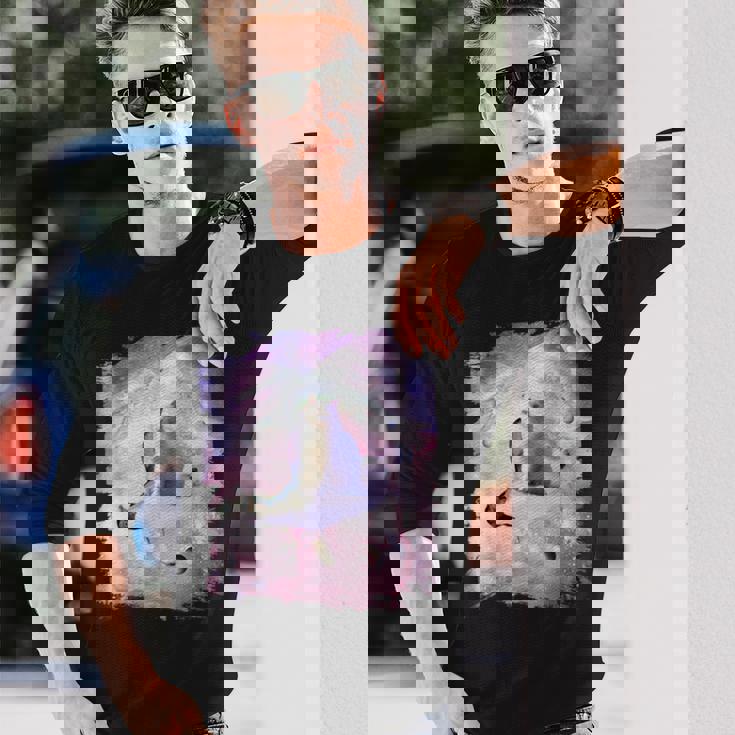 ペンギンに乗る宇宙猫 長袖Tシャツ 彼への贈り物