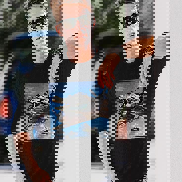 ボンバルディーノクロコディーノファニージェンアルファシャークミーム 長袖Tシャツ 彼への贈り物