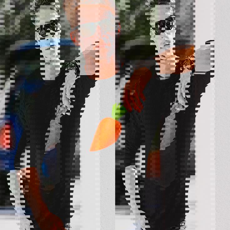 ポケットに入ったニンジン野菜、胸に面白いフルーツニンジン。 長袖Tシャツ 彼への贈り物