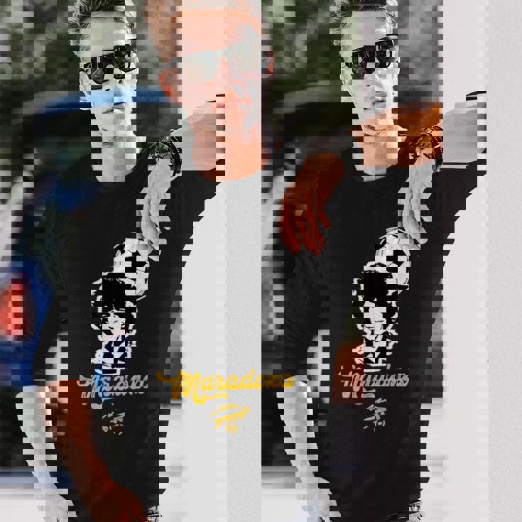 マラドーナフェイススマイル 長袖Tシャツ 彼への贈り物