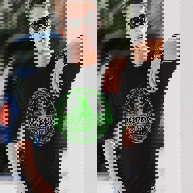 ミスカトニック大学ロゴ ホラー文学 長袖Tシャツ 彼への贈り物