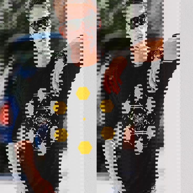 ミツバチユーモア六角形ナチュラルスタイル 長袖Tシャツ 彼への贈り物