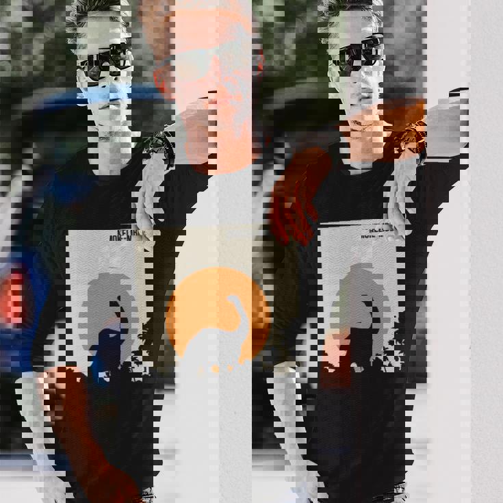 モケレ Mbembe 長袖Tシャツ 彼への贈り物