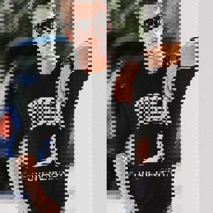 ヨガ 大学 大学 面白い 長袖Tシャツ 彼への贈り物