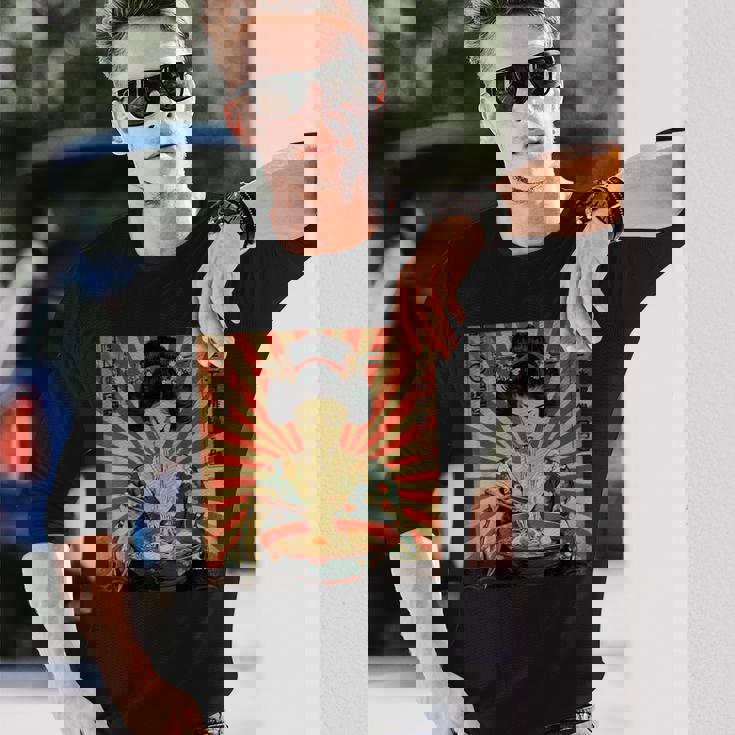 ラーメンをすする芸者 長袖Tシャツ 彼への贈り物