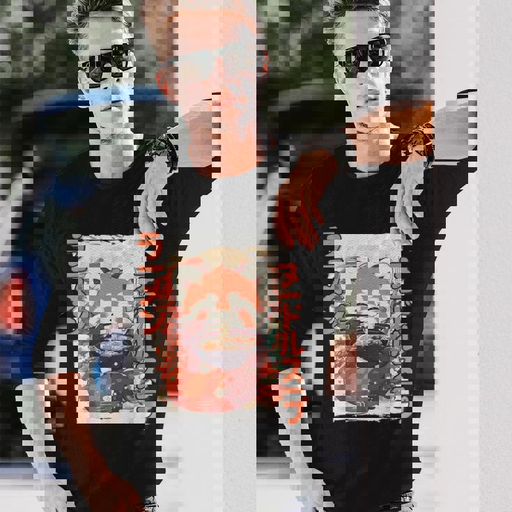 レッサーパンダ好きラーメン カワイイ猫 レッサーパンダラーメン 長袖Tシャツ 彼への贈り物