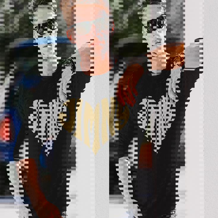 レトロなヴィンテージスタイルのラブハート。ジムニーアイボリーにフィット。 長袖Tシャツ 彼への贈り物