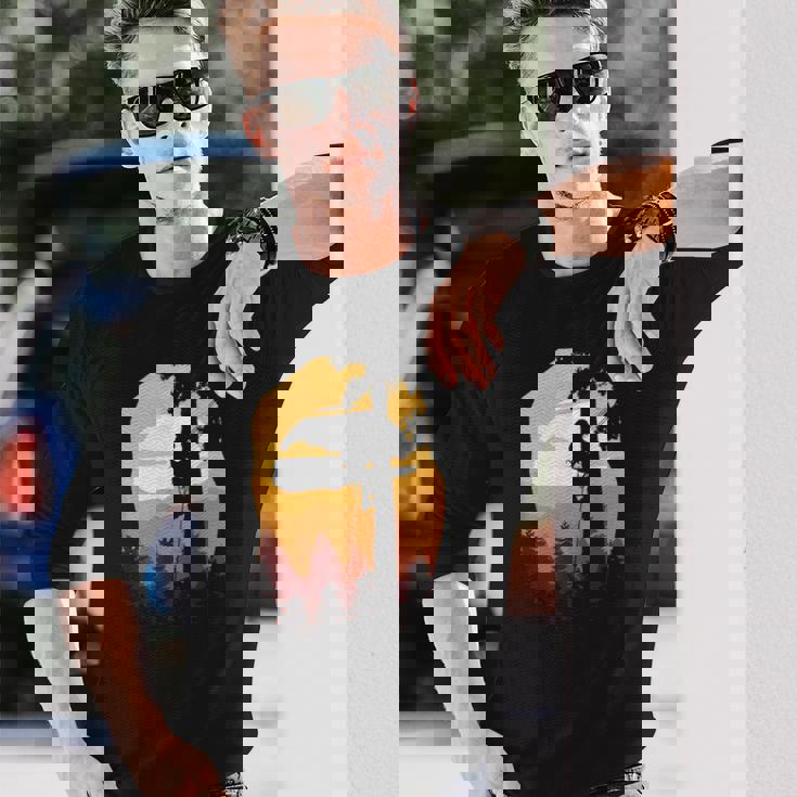 レトロサンセットツリークライマーアーボリスト。 長袖Tシャツ 彼への贈り物