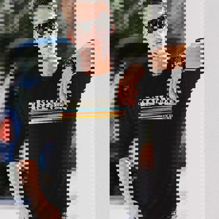 レトロストライプアーセナル。 長袖Tシャツ 彼への贈り物