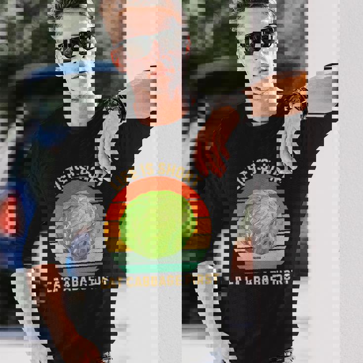 レトロ生活は短い。キャベツはじめてのキャベツ料理好き 長袖Tシャツ 彼への贈り物