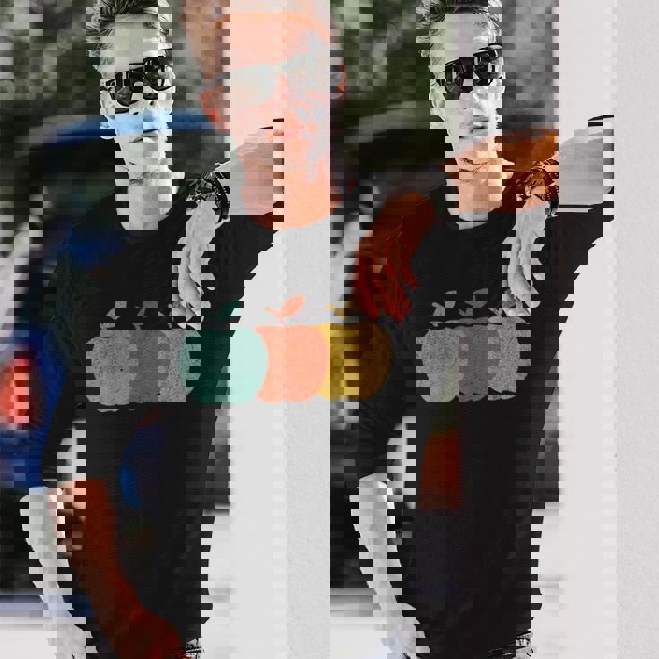 ヴィンテージ りんご フルーツ りんご デザイン 長袖Tシャツ 彼への贈り物