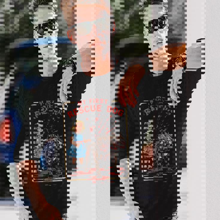 ヴィンテージ ホラー 映画 恋人 レトロ ハロウィン シャツ レスキュー 犬 長袖Tシャツ 彼への贈り物