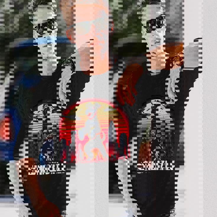 ヴィンテージ ミニ シュナウザー シュナウジラ アンティーク調 動物愛好家 長袖Tシャツ 彼への贈り物