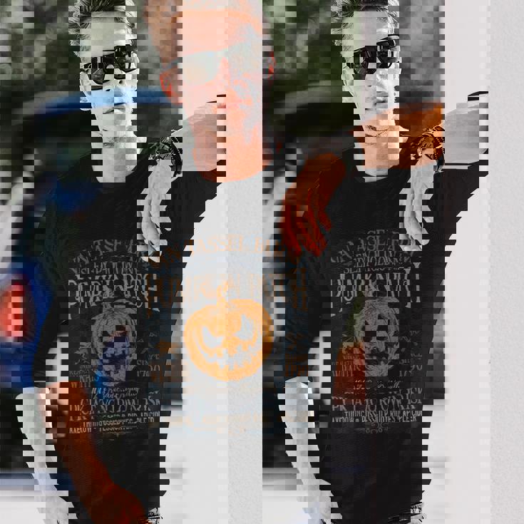 不気味なパンプキン パッチ スリーピー ホロウ ニューヨーク ハロウィン 長袖Tシャツ 彼への贈り物