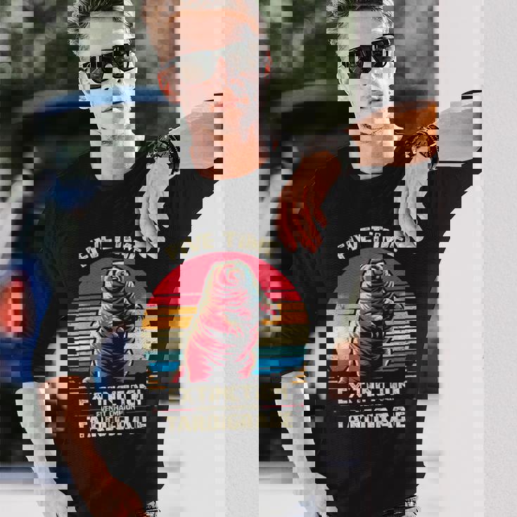 五度絶滅イベントチャンピオン クマムシ生物学者 長袖Tシャツ 彼への贈り物