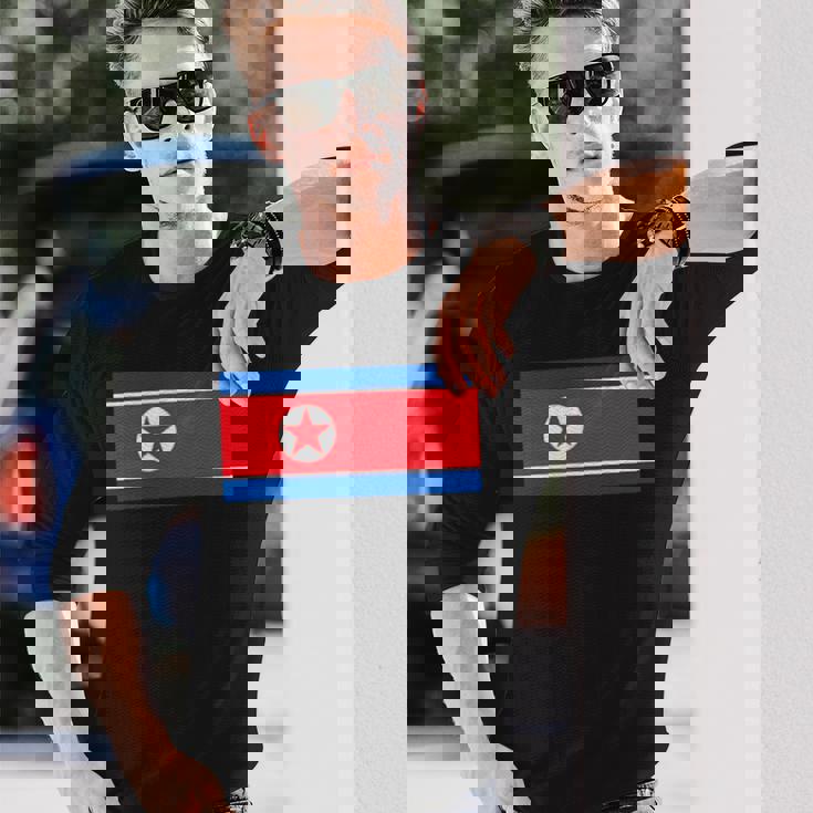 北朝鮮旗北朝鮮ピョンヤン。 長袖Tシャツ 彼への贈り物