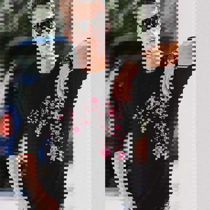 咲く桜 日本 桜 花 喜び 長袖Tシャツ 彼への贈り物