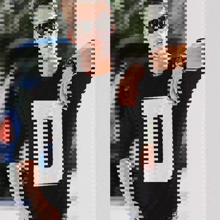 大文字 D アルファベットモノグラム イニシャル 長袖Tシャツ 彼への贈り物