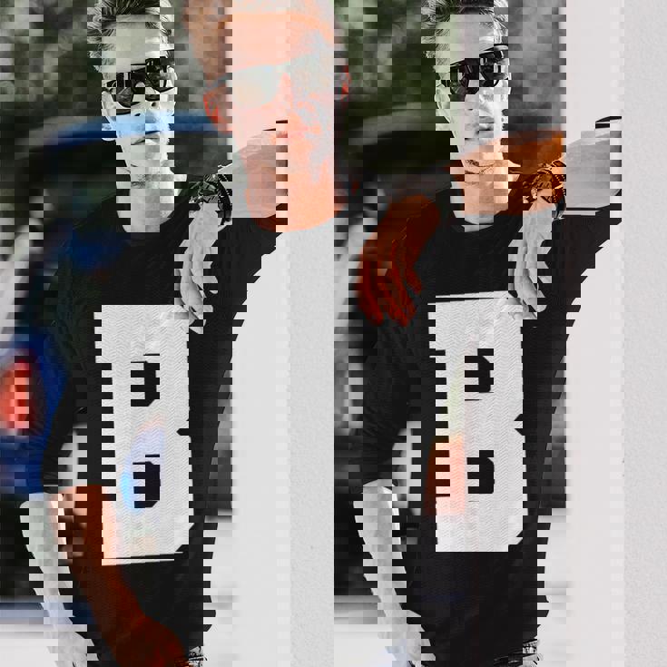 大文字b アルファベットモノグラム イニシャル 長袖Tシャツ 彼への贈り物