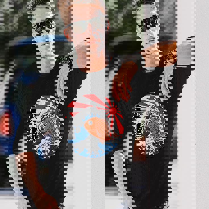 大漁旗 魚 鯛 旗 イラスト 波 ソーラン節 かわいい おもしろ おしゃれ 長袖Tシャツ 彼への贈り物