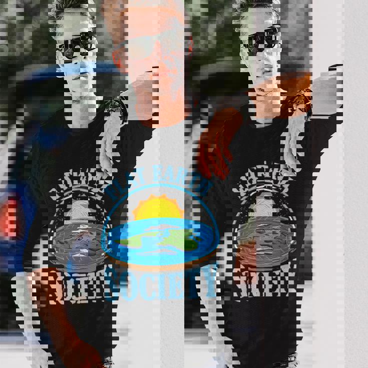 平地球協会フラットアーサー 長袖Tシャツ 彼への贈り物