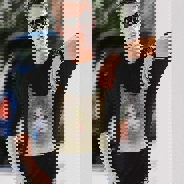 怒っている猫 リアル ミーム ウイルス インターネット 長袖Tシャツ 彼への贈り物