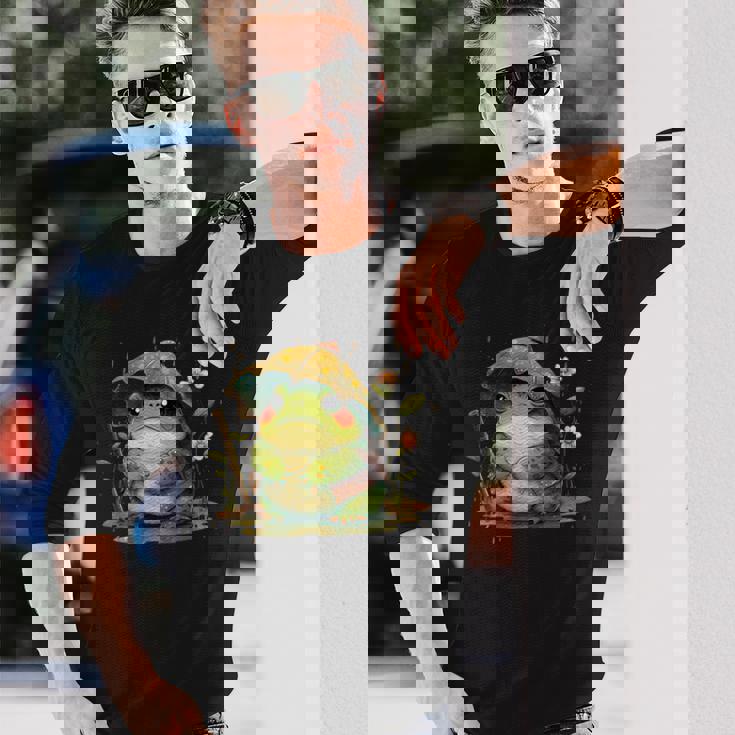 日本のかわいいコテージコアフロッグ 不機嫌な日本のカエル 長袖Tシャツ 彼への贈り物