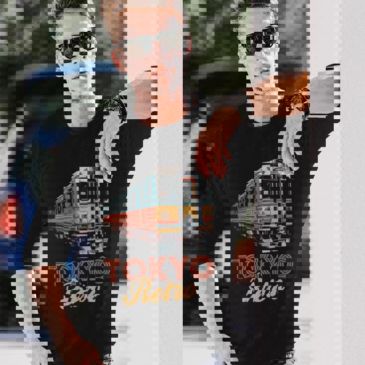 東京 レトロ 電車 日本 ヴィンテージ 列車 旅行 お土産 長袖Tシャツ 彼への贈り物