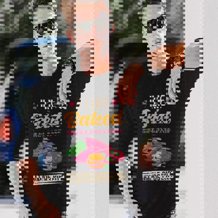 焼き芋が好きで、3人で面白いじゃがいも 長袖Tシャツ 彼への贈り物