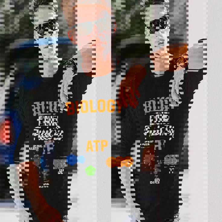 生物学教師 Fueled By Atp 面白い教師 生物学者ギフト 長袖Tシャツ 彼への贈り物