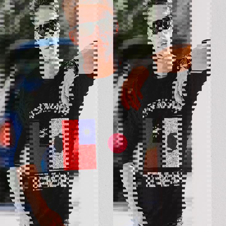 私たちは台湾と一緒に立ちます 日本 長袖Tシャツ 彼への贈り物