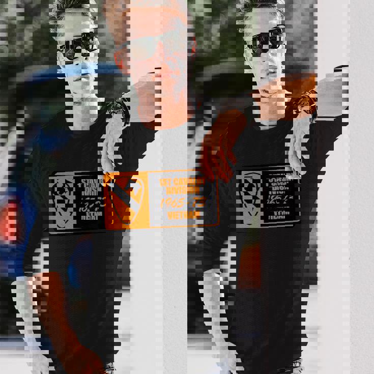 第1騎兵師団ベトナム 長袖Tシャツ 彼への贈り物