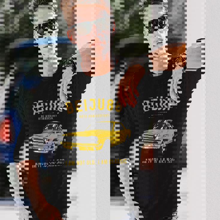 米寿祝い 車好き 父 男性 おしゃれ クラシックカー 88歳 I'm Not Old I'm Classic 長袖Tシャツ 彼への贈り物