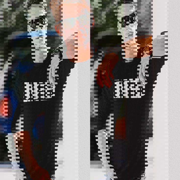 統一 長袖Tシャツ 彼への贈り物