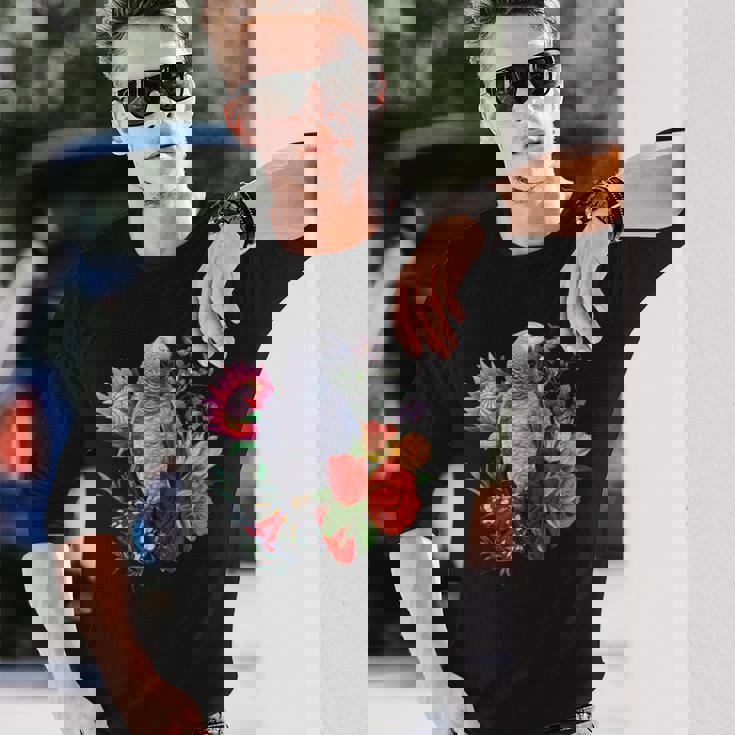 花と蝶とヨウム 長袖Tシャツ 彼への贈り物