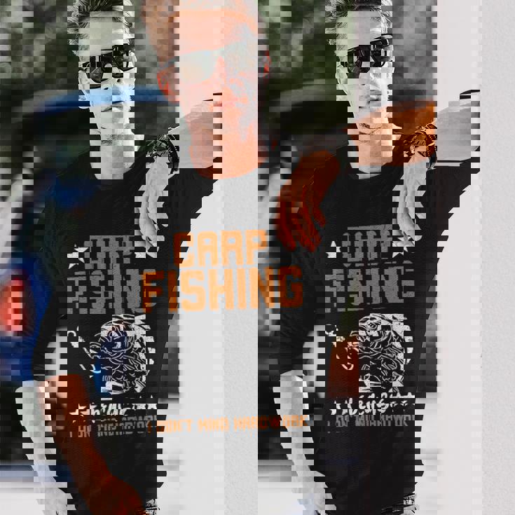 苦労をいとわないからこそのカープフィッシング 長袖Tシャツ 彼への贈り物