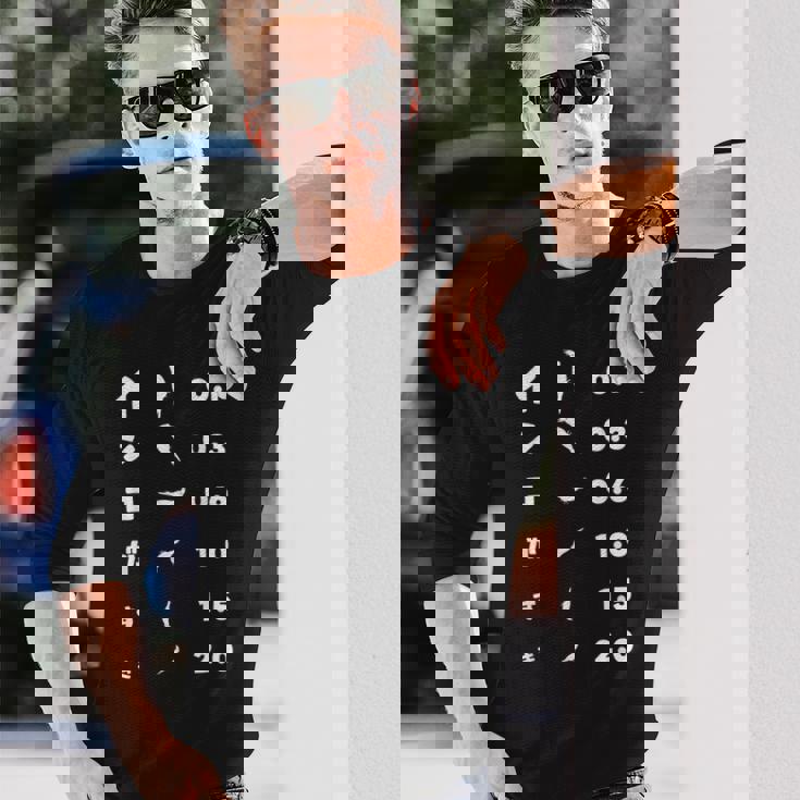 視力検査 インコがすき インコ好き インコの飼い主 セキセイインコ 用務 コザクラインコ オカメインコ インコ飼い 長袖Tシャツ 彼への贈り物